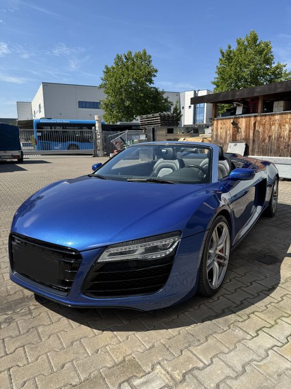 Audi R8 4.2 FSI S tronic quattro Spyder -