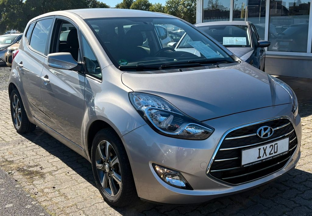 Hyundai ix20 1.6 Automatik Sitzheizung/Klimaautomatik