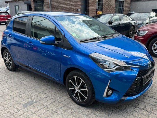 Bild des Angebotes Toyota Yaris Hyb. Team D/Aut/R.Kamera/Navi/Top Zustand