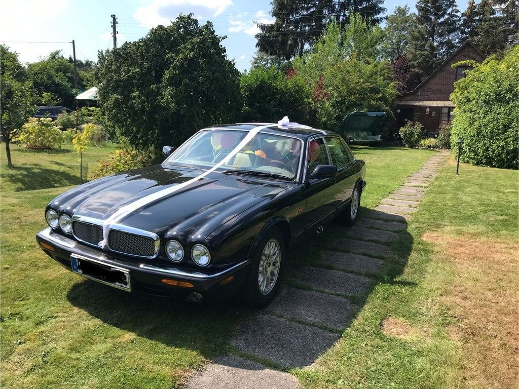 Bild des Angebotes Jaguar XJ8 3.2 -