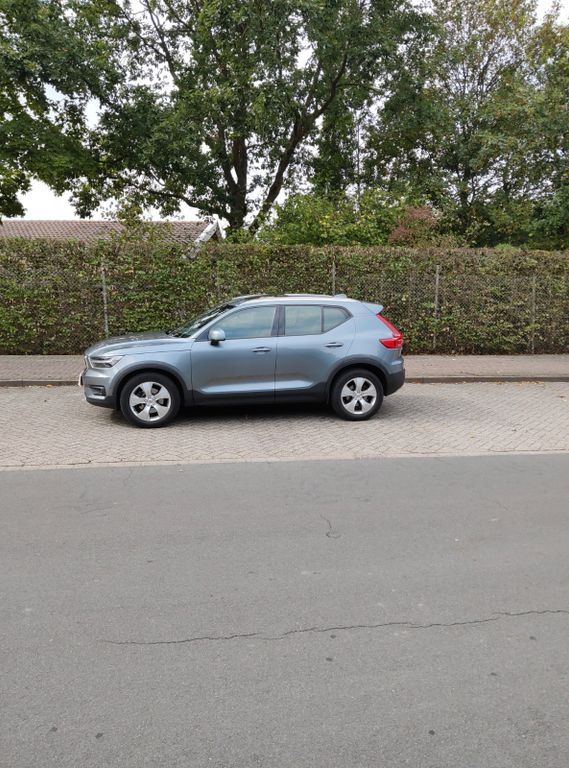 Bild des Angebotes Volvo XC40 T4 AWD Momentum Geartronic Momentum