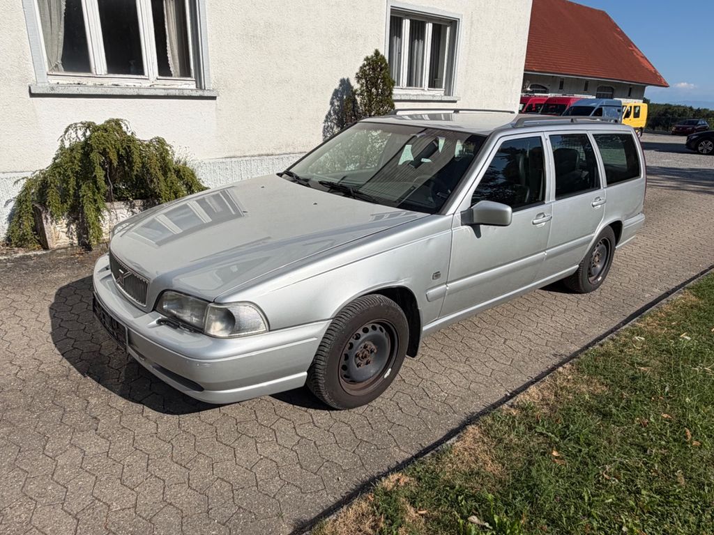 Volvo V70 2.4 KLIMA AHK SHZ