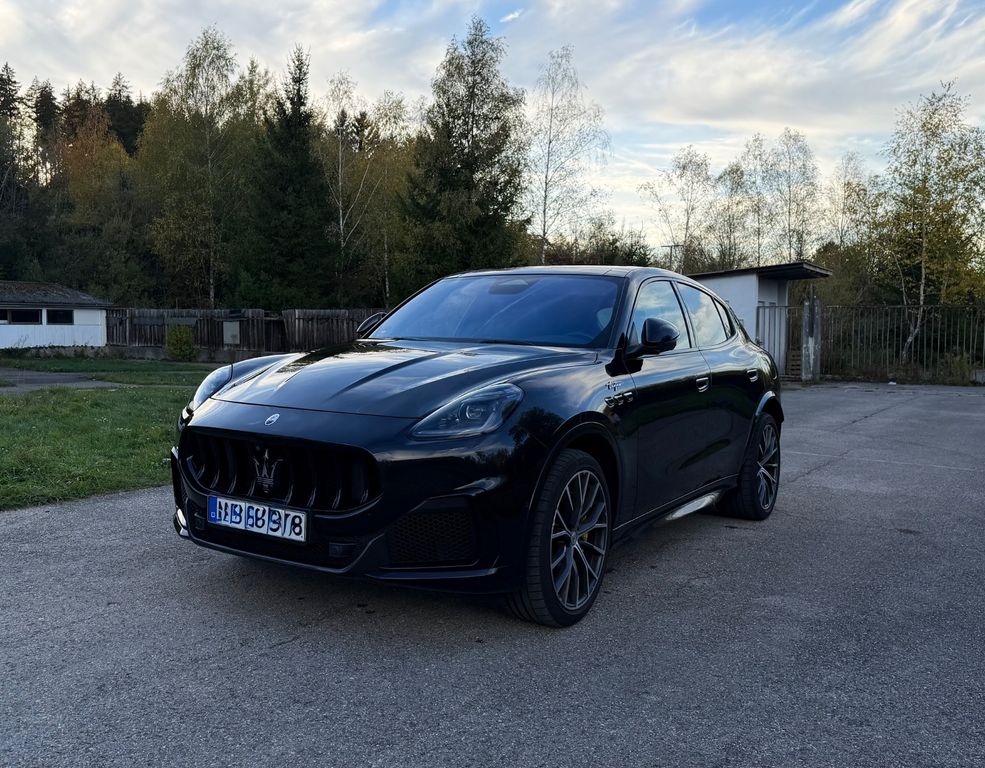 Bild des Angebotes Maserati Grecale Trofeo 1. Hand | Maserati Scheckheft