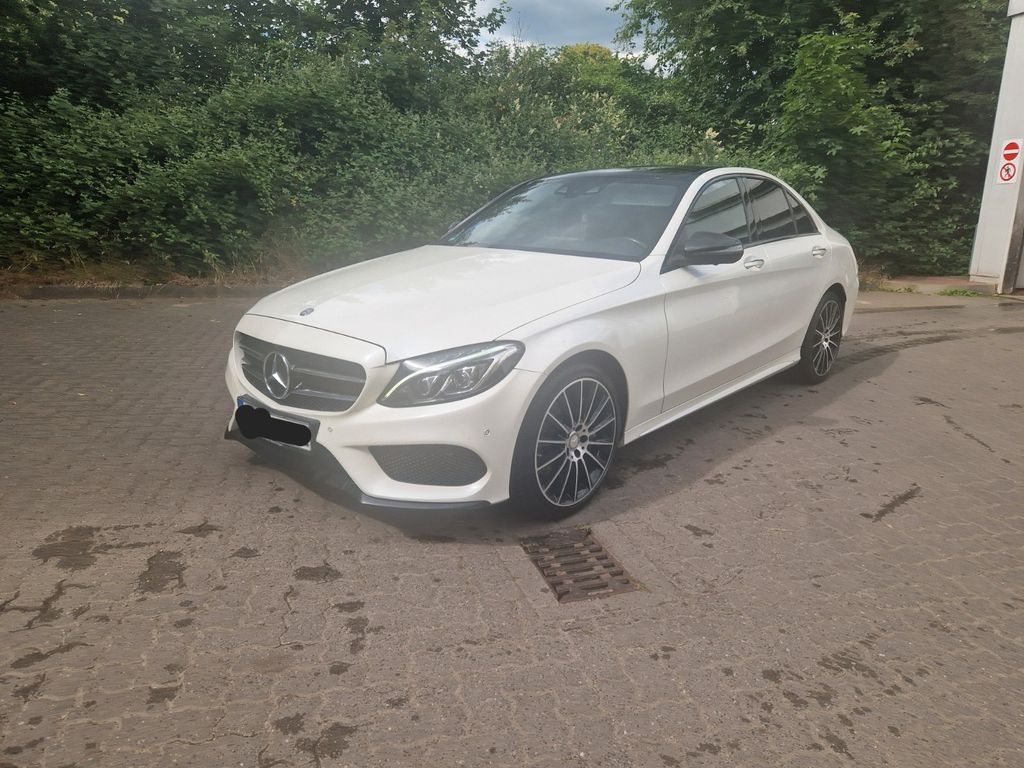 Bild des Angebotes Mercedes-Benz C 250 d 4MATIC Designo AMG Line