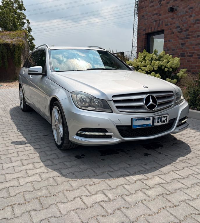 Bild des Angebotes Mercedes-Benz C 220 CDI T BlueEFFICIENCY AVANTGARDE AVANTGARDE