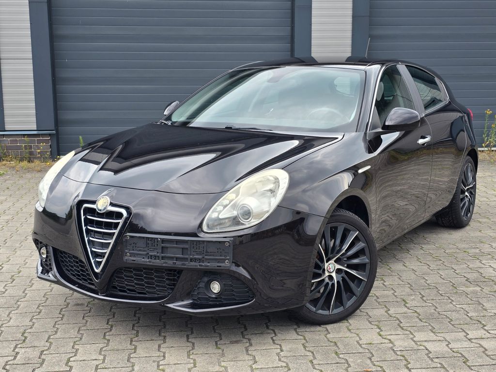 Bild des Angebotes Alfa Romeo Giulietta 2.0 JTDM Turismo Euro5 Klima TÜV:06/28