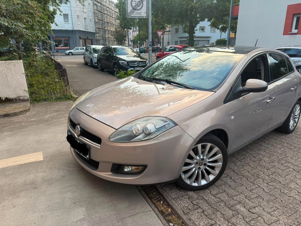 Bild des Angebotes Fiat Bravo 1.6 16V Multijet Dualogic Dynamic Dynamic