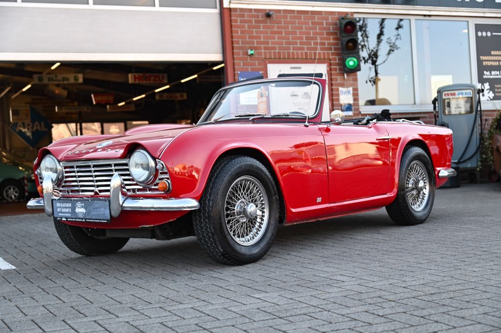 Triumph TR4  *OVERDRIVE*TRAUM OPTIK*TOLLER ZUSTAND*