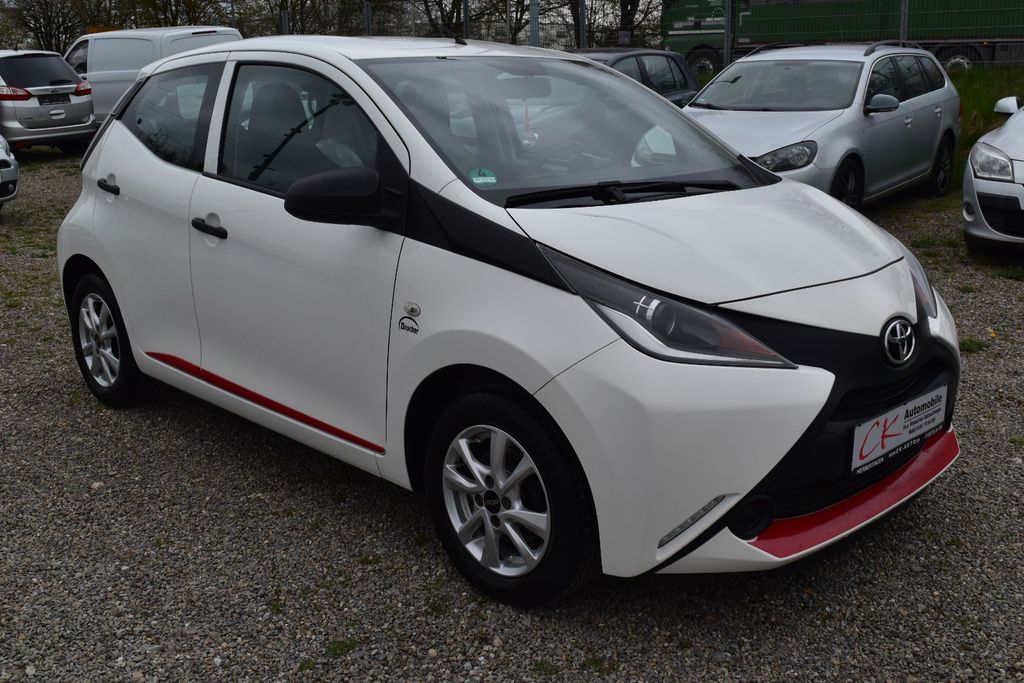 Bild des Angebotes Toyota Aygo AYGO x*MJ:2018*TÜV:04/2028*