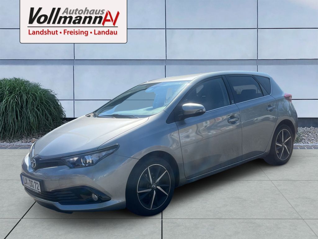 Toyota Auris 1.2 Turbo Team Deutschland
