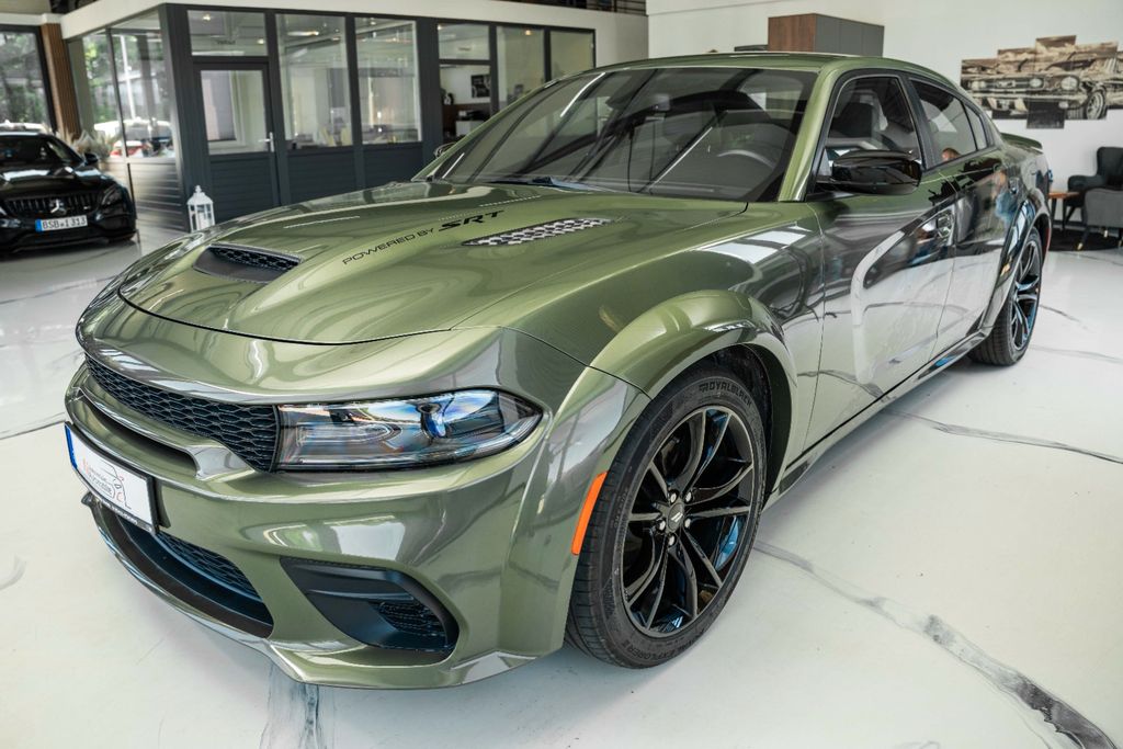 Bild des Angebotes Dodge Charger SXT Plus 3.6 V6 Blacktop F8 Green 20 Zol