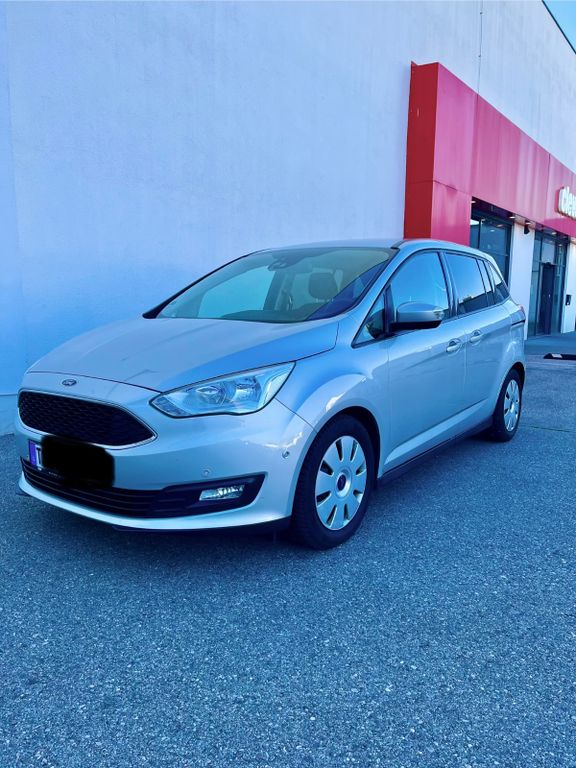 Ford Grand C-Max 1,5 EcoBoost 110kW Cool & Connec...