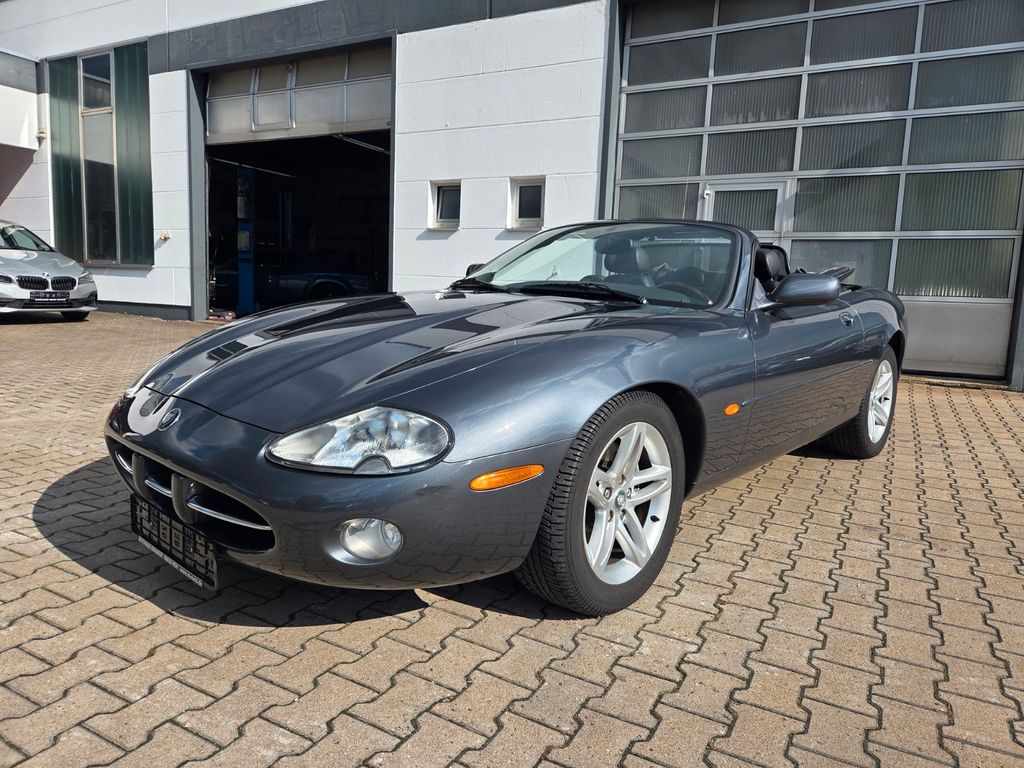 Bild des Angebotes Jaguar XK8 Cabriolet/SHZ/NAVI/TEMPOMAT/GARANTIE/Deutsch