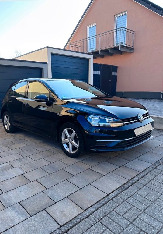 Bild des Angebotes Volkswagen Golf 1.0 TSI Comfortline Comfortline
