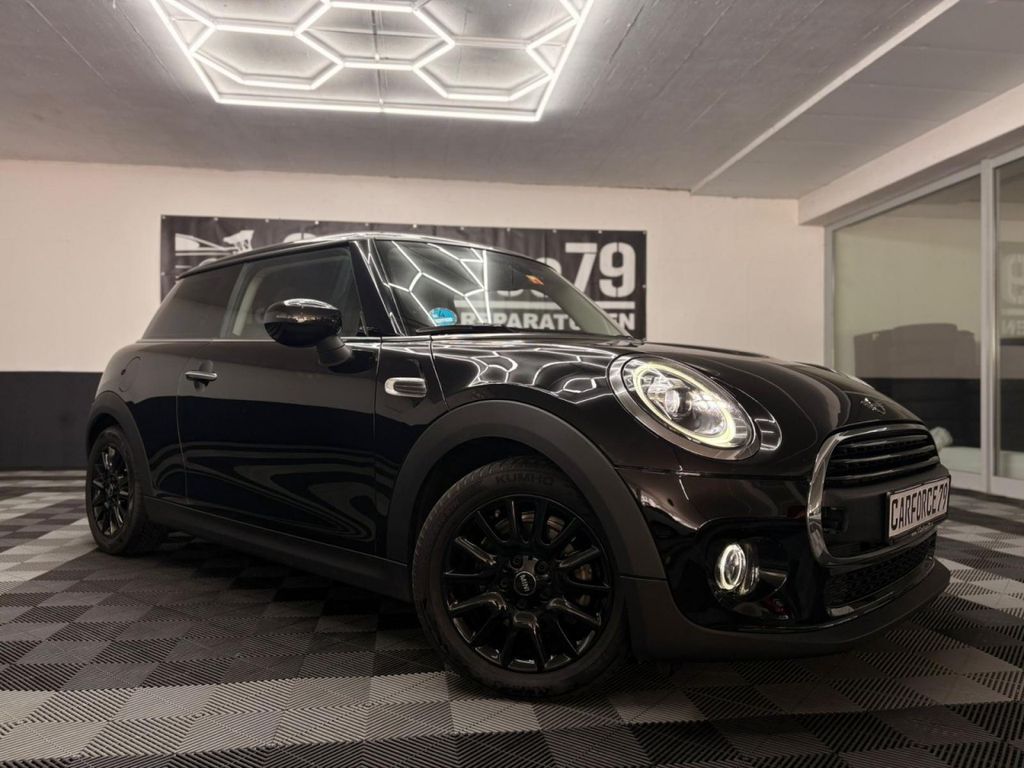 Bild des Angebotes MINI Mini 3-trg. One 60 Years LED USB AMBIENTE 2-ZONE