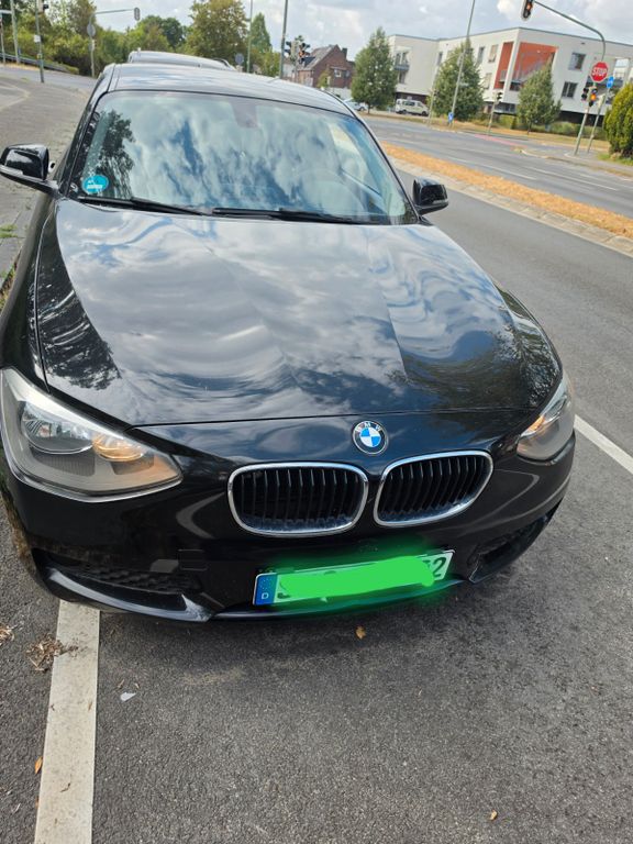 BMW 114i -