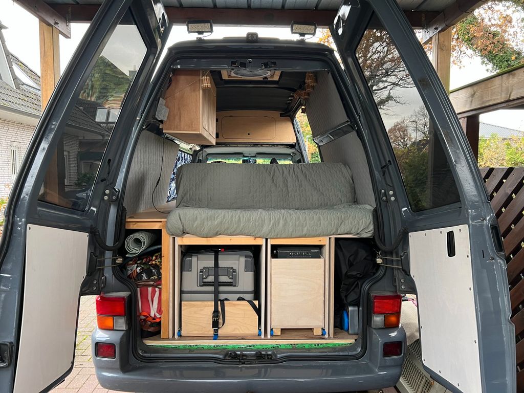 Bild des Angebotes Volkswagen T4 Syncro 2.5 TDI lang Hochdach TÜV