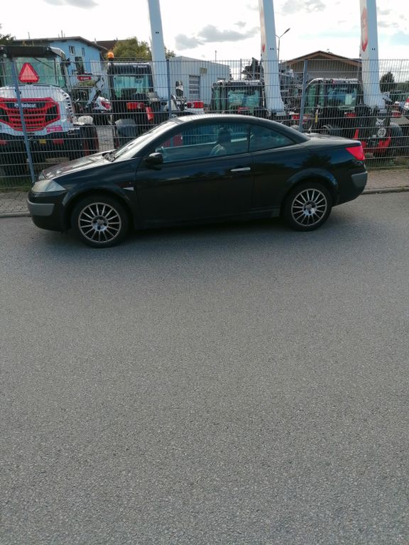 Bild des Angebotes Renault Megane Coupé-Cabriolet  2.0 16V  + Panoramadach