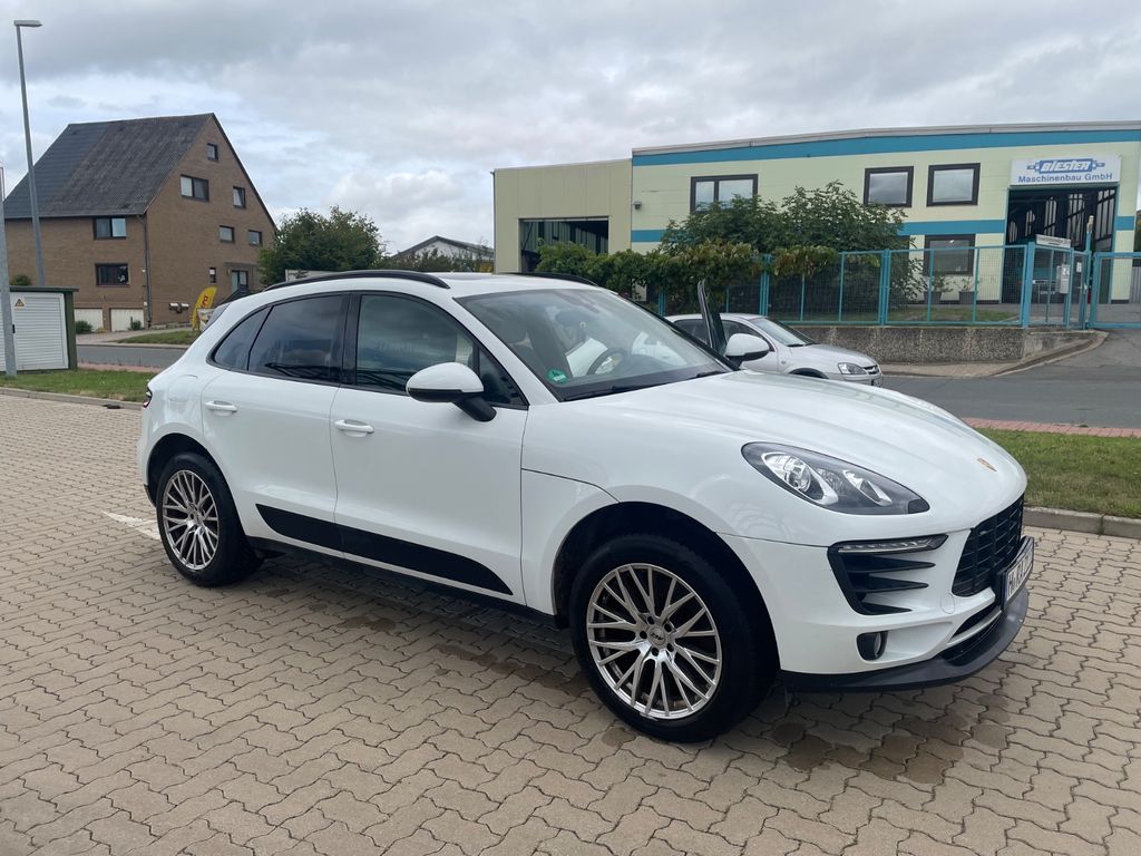 Bild des Angebotes Porsche Macan - -