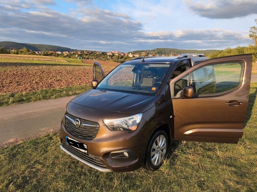 Bild des Angebotes Opel Combo Life 1.2 Benzin (110 PS)