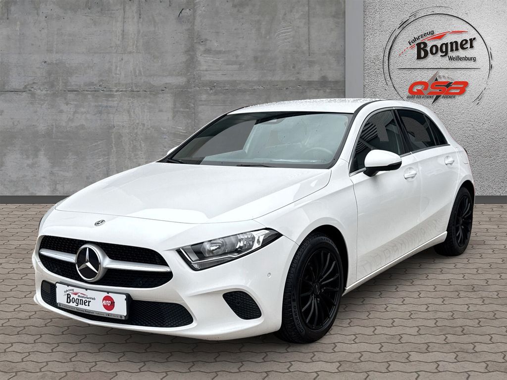 Bild des Angebotes Mercedes-Benz A 220 Progressive Navi Parkass LED Temp Sitzhzg