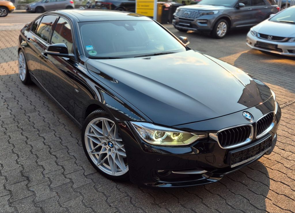 Bild des Angebotes BMW 328i 3er /SPORT-19"Zoll-Head Up-Navi 1.Hand