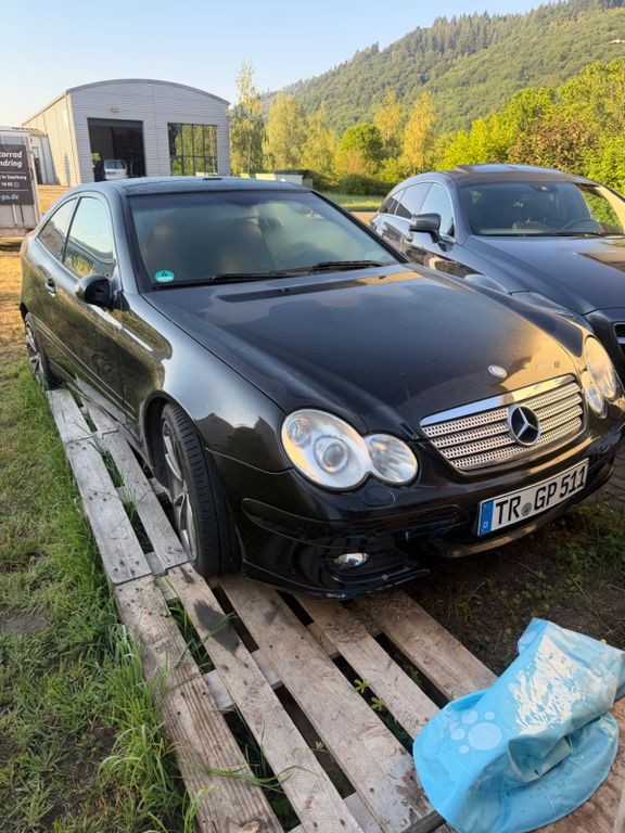 Bild des Angebotes Mercedes-Benz CL 220