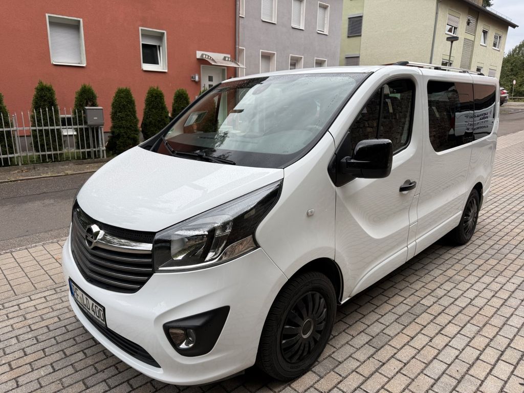 Bild des Angebotes Opel Vivaro BI-Turbo 8-Sitzer