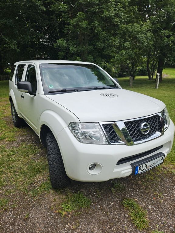 Nissan Pathfinder 2.5 dCi DPF LE 4WD LE