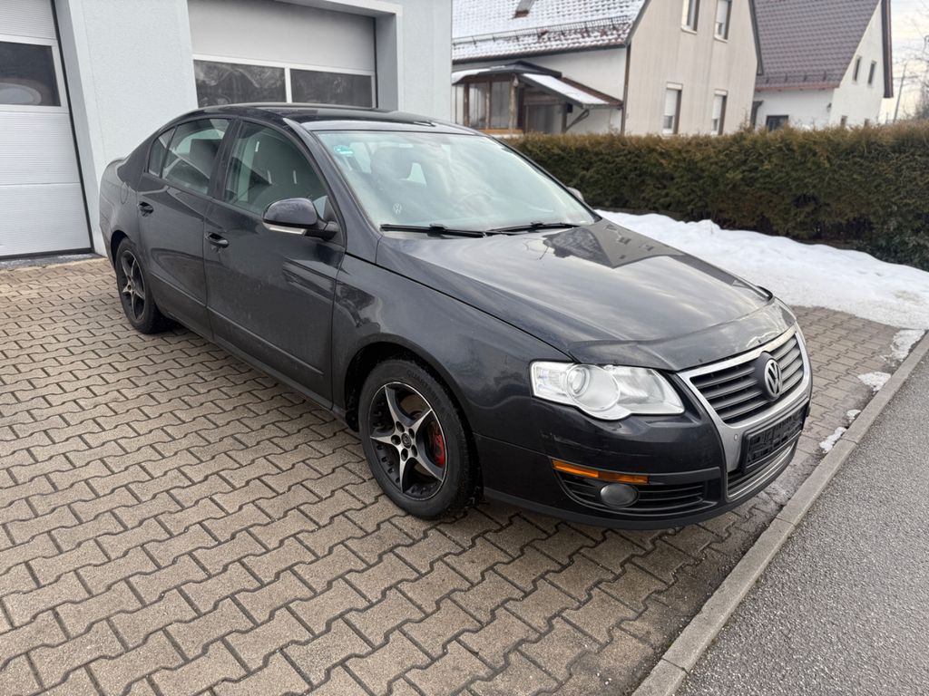 Bild des Angebotes Volkswagen Passat Lim. 1.9 TDI *77KW / 105PS*