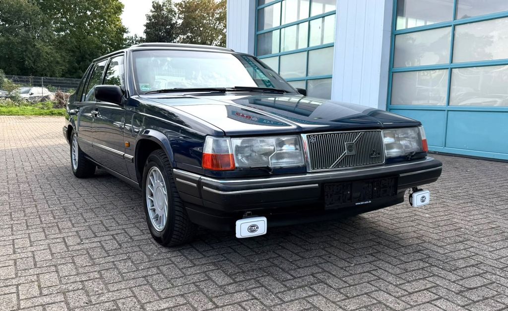 Bild des Angebotes Volvo 960 3.0*EL.SSD*AT*SHZ*K.AUTO*AHK*OLDTIMER*S.HEFT