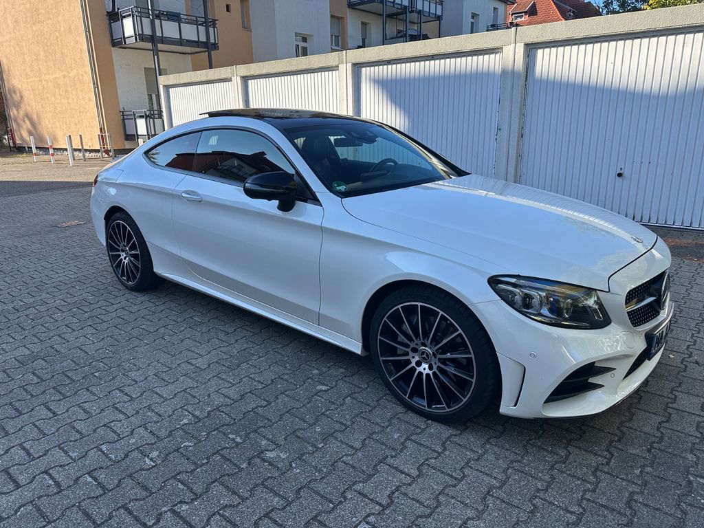 Bild des Angebotes Mercedes-Benz C 400 Coupe 4MATIC Autom. AMG Line/Night-Paket