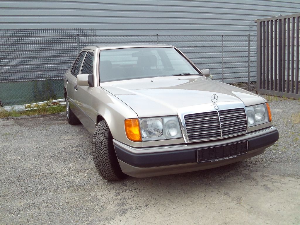 Mercedes-Benz 200E H 1 Hand H Kennzeichen Note 1