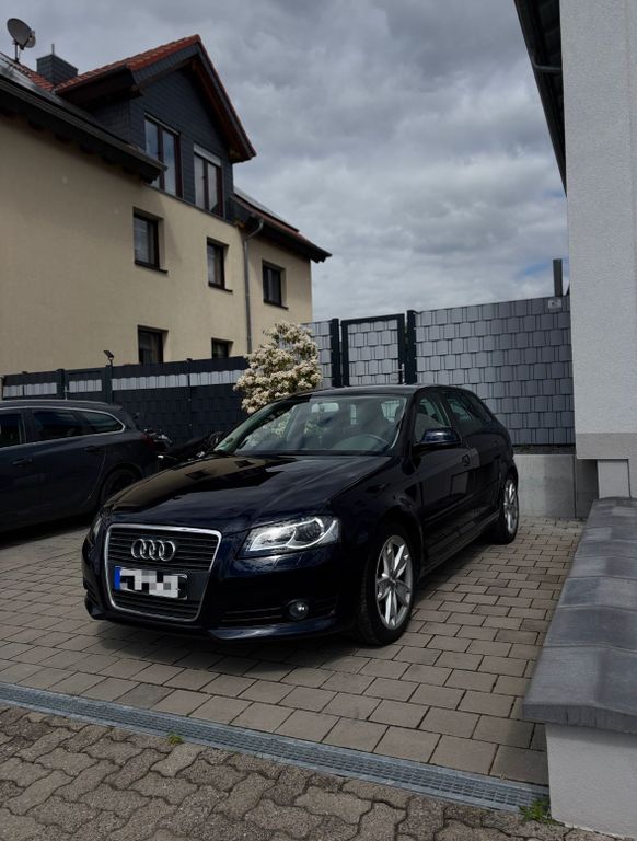 Bild des Angebotes Audi A3 8P Ambition, Carplay, Scheckheft,TüV Neu