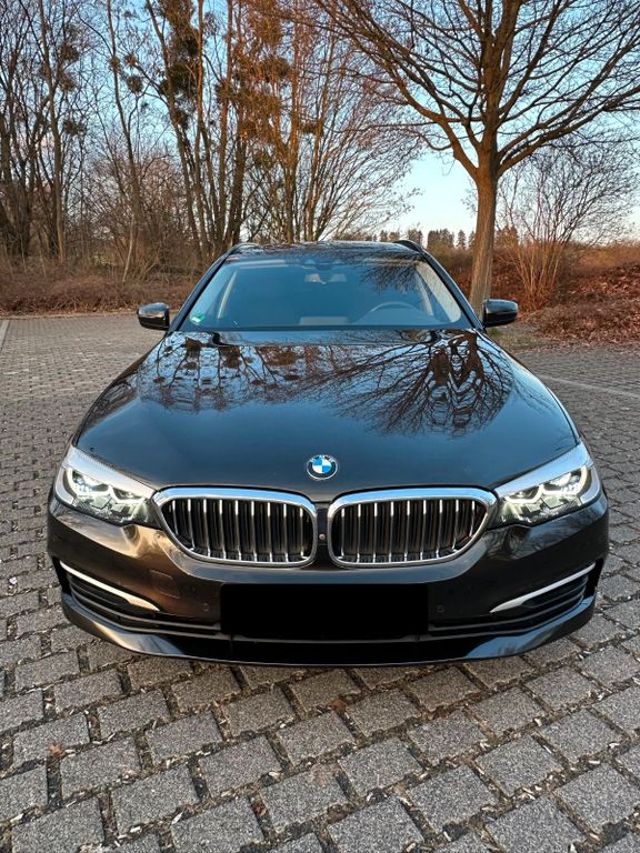 Bild des Angebotes BMW 520d Touring A -