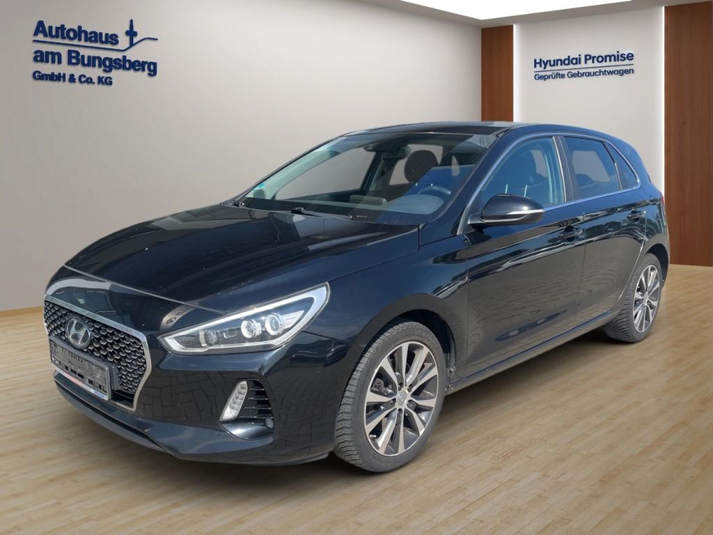 Hyundai i30 Intro 1.6 CRDi NAVI RFK SHZ LHZ *STEUERKETTE