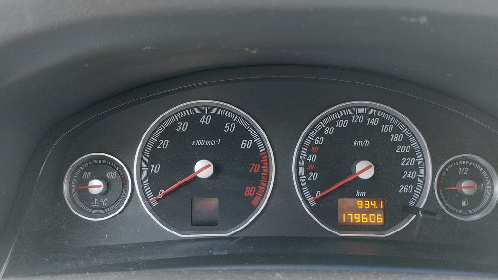 Bild des Angebotes Opel Vectra 1.8 16V -