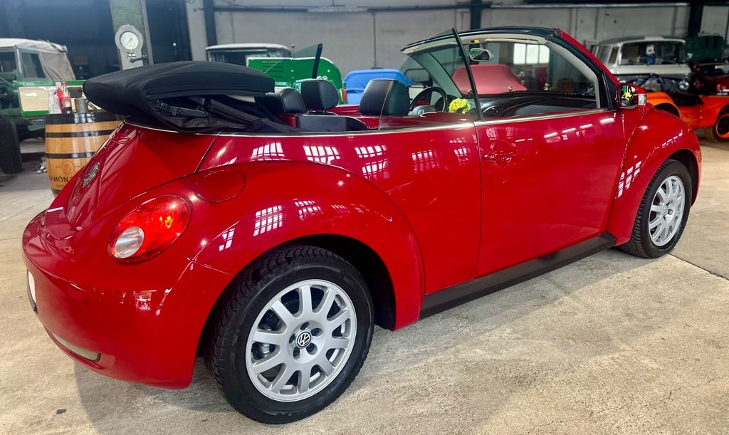 Bild des Angebotes Volkswagen New Beetle Cabriolet 2.0 Käfer 115PS Scheckheft!