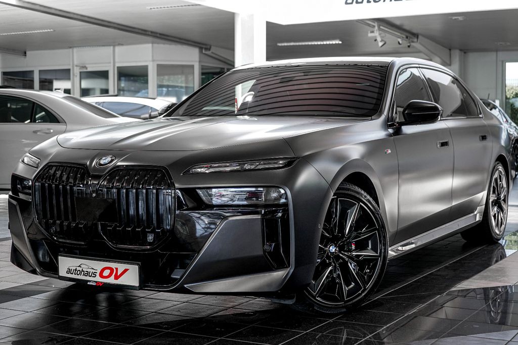 Bild des Angebotes BMW 740xd M Sport*3xTV*B&W*A.Tür*SKY*Executive Loung