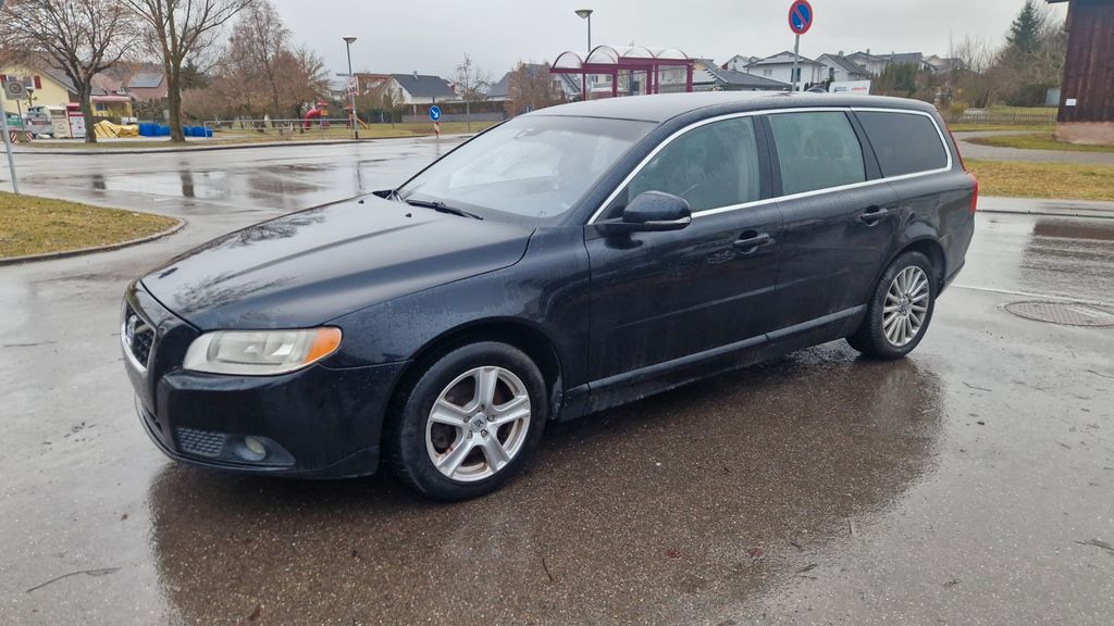 Bild des Angebotes Volvo V70 T5 Geartronic Powershift Momentum*Leder*