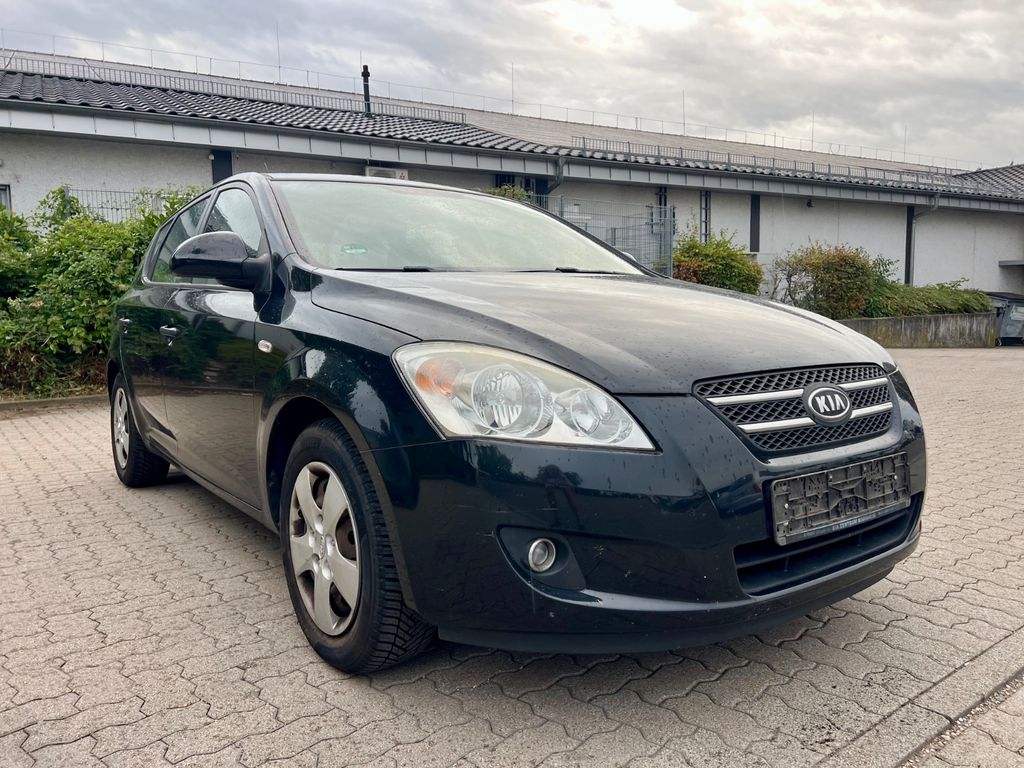Bild des Angebotes Kia ANDERE Ceed Vision*1-HAND*TÜV-08/28*SCHECKHEFT !