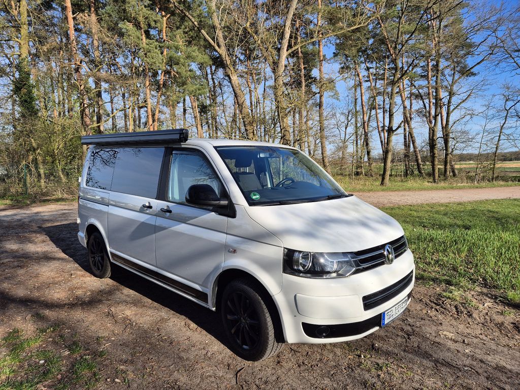 Bild des Angebotes Volkswagen T5 Ausbau Wohnmobil
