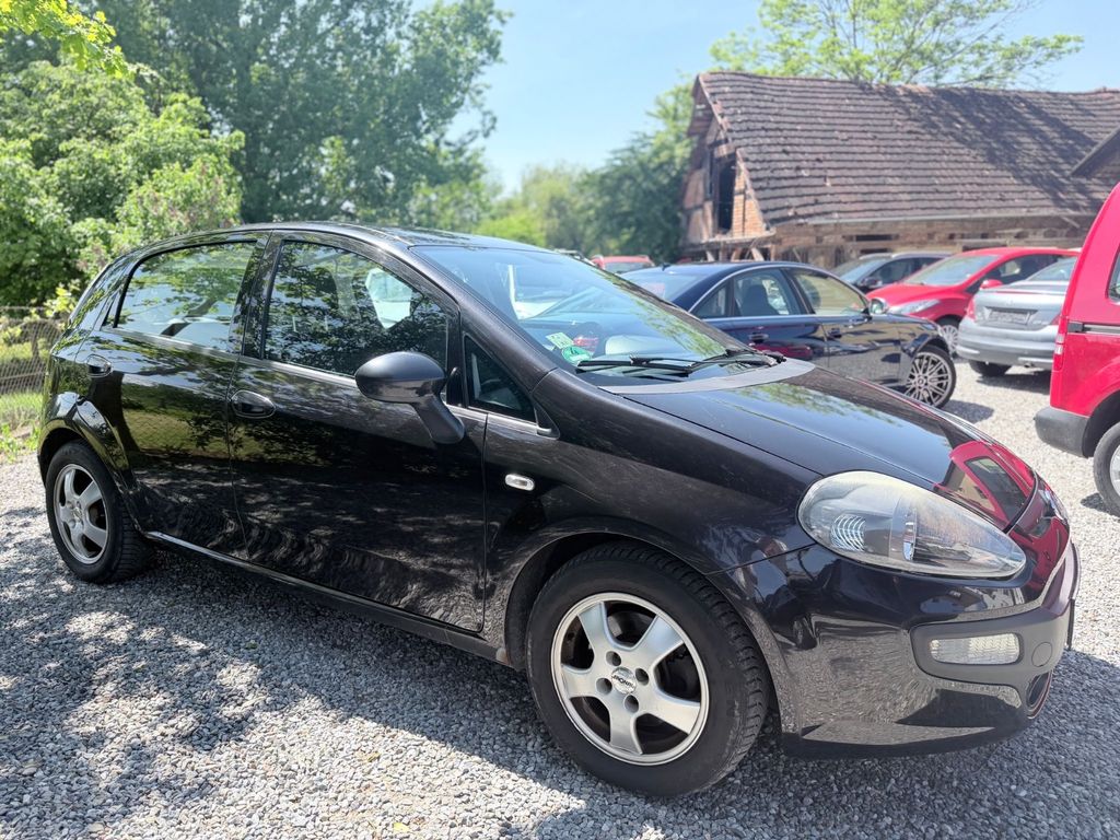 Bild des Angebotes Fiat Punto Evo 1.4 Turbo Racing*135 PS*8xAlu*5-Türer*