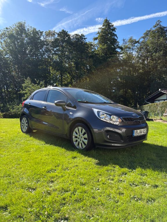 Bild des Angebotes Kia Rio 1.4