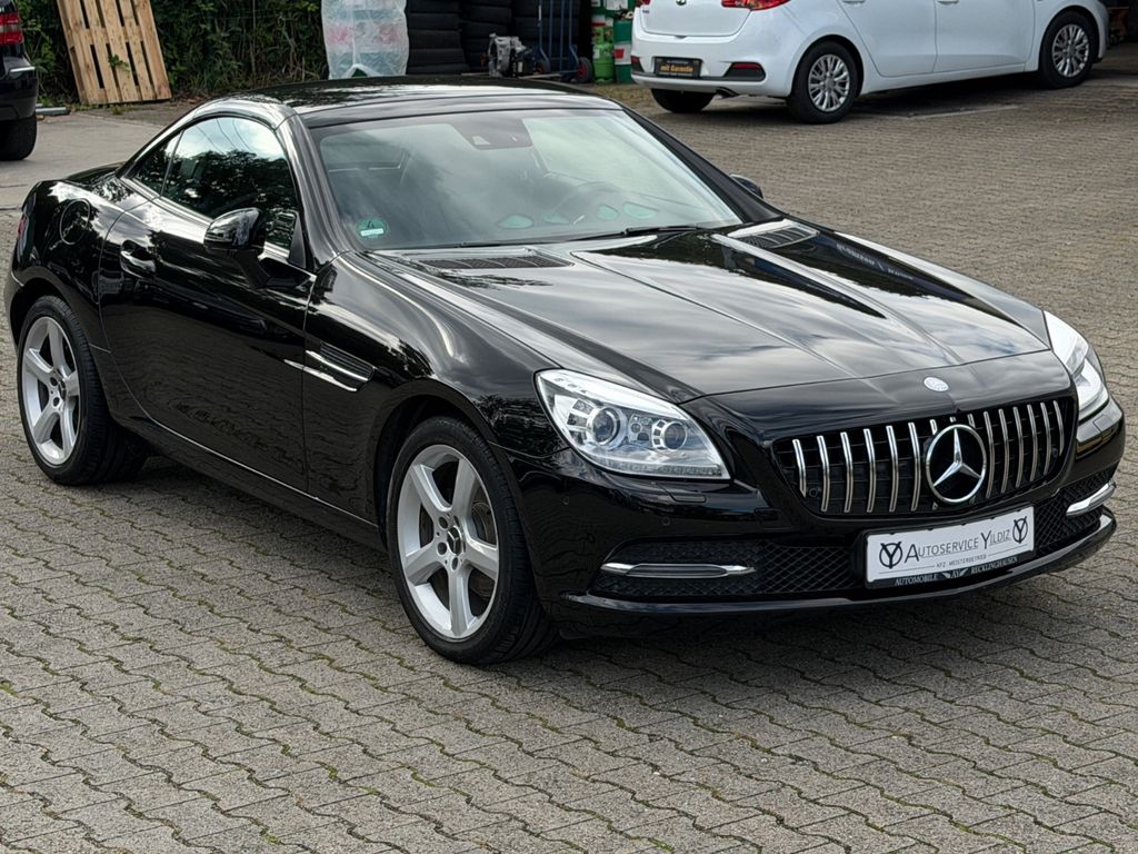 Bild des Angebotes Mercedes-Benz SLK 200 BlueEfficiency *1-HAND,S-HEFT-MERCEDES*