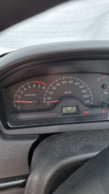 Mitsubishi Lancer 1,6 Comfort