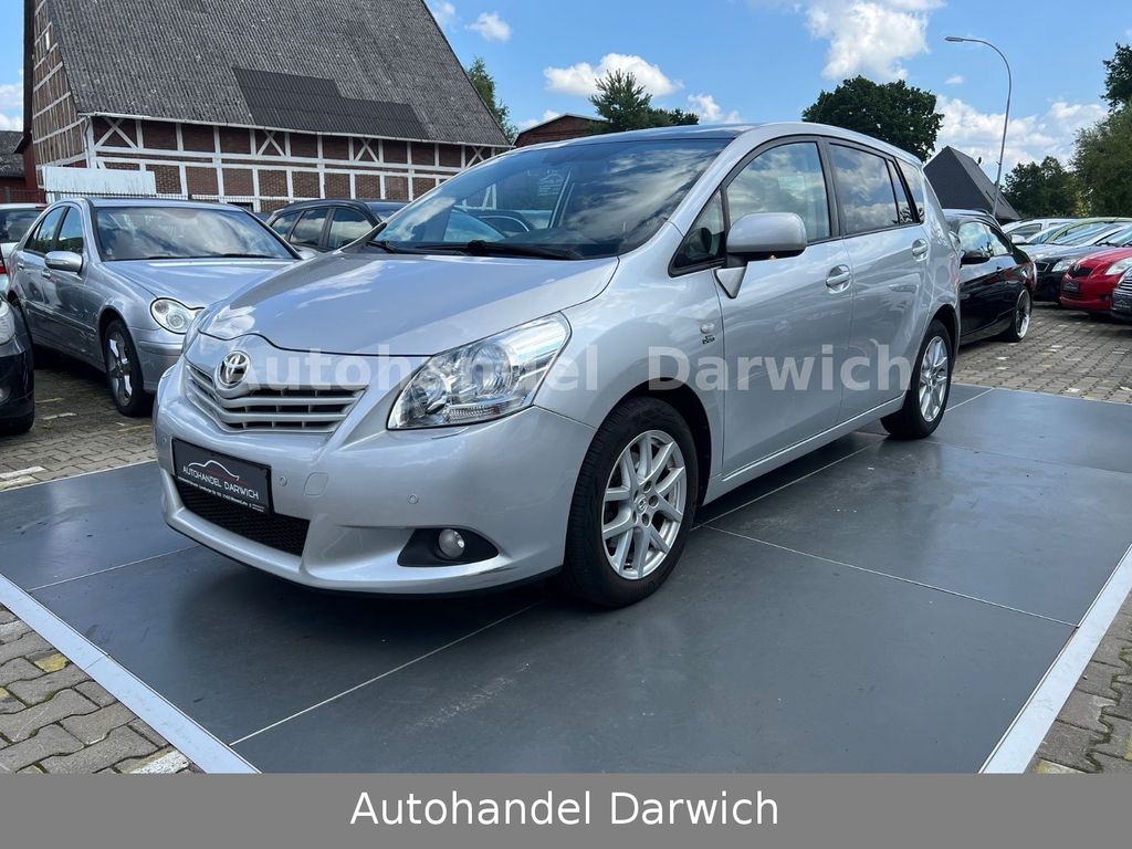 Bild des Angebotes Toyota Verso Executive 2.2 D-CAT Pan/Xen/7-Sitze S.Heft