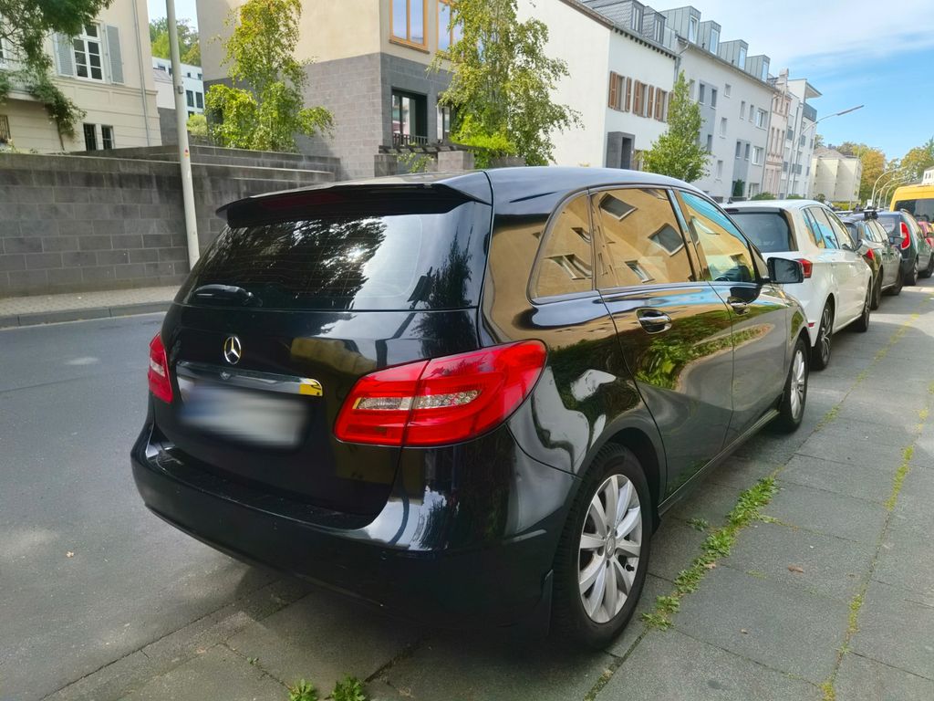 Bild des Angebotes Mercedes-Benz 200