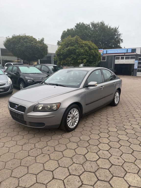 Bild des Angebotes Volvo S40 Lim. 2.4 Kinetic// TÜV NEU//SERVICE NEU//