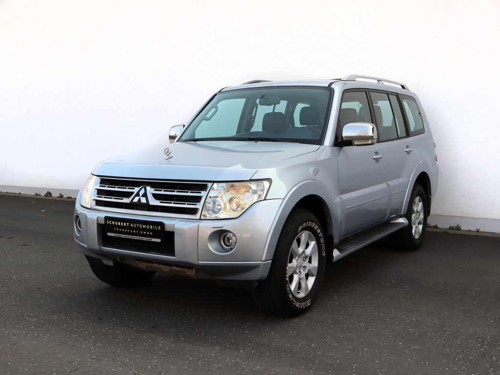 Bild des Angebotes Mitsubishi Pajero 3.5 V6 Aut. Pano Leder Xenon 7 Sitzer